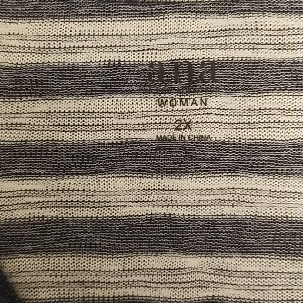 NWT a.n.a womens blouse size 2X - Picture 6 of 10